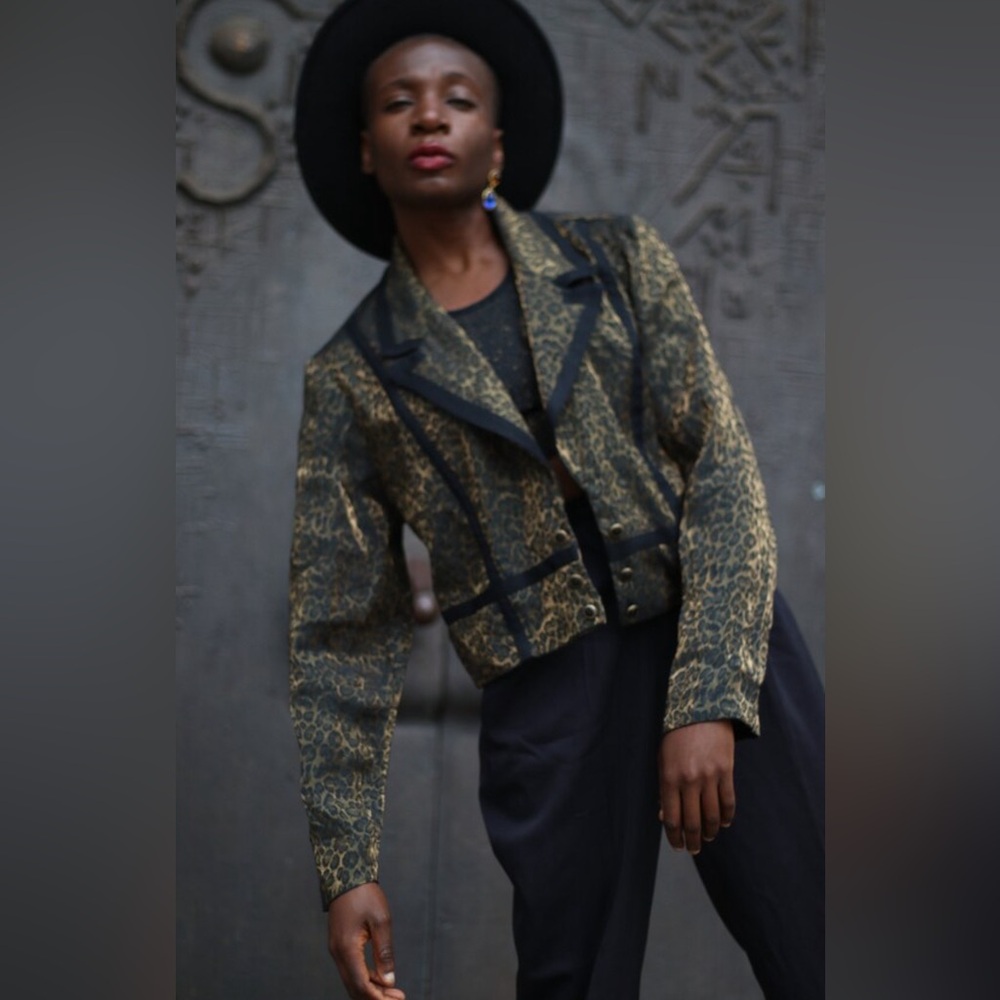 DJ & Co vintage gold & black leopard print blazer jacket M